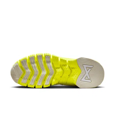 Nike (wmns)  Free Metcon 5 'white Luminous Green' In Multi