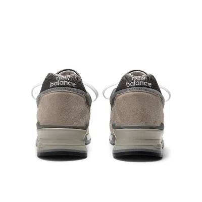 New Balance Made In Usa 997 Core Sneakers In Grey In Grigio Neri E Grigi