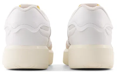 New Balance Unisex Ct302