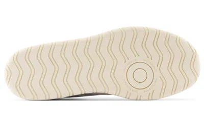 New Balance Unisex Ct302