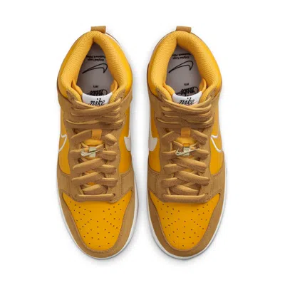 Nike (wmns)  Dunk High Se 'first Use Pack - University Gold'