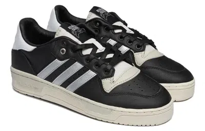 Adidas Originals Man Sneakers Black Size 8.5 Leather