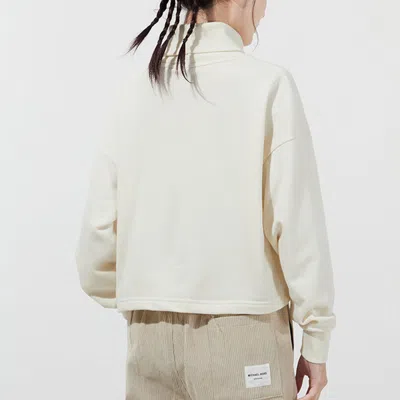 Puma (wmns)  Classics Logo Embroidery Swea White In Neutral