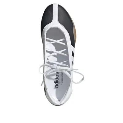 Adidas Originals Sneakers With Contrast Stripes And Rubber Sole In Multi