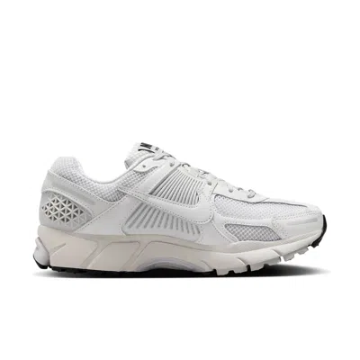 Nike Vomero 5 Sp Sneakers In Vast Grey