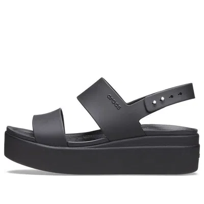 Crocs Brooklyn Low Wedge In Black/black