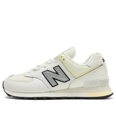 New Balance Unisex Conversations Amongst Us 574