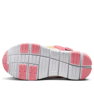 Nike (ps)  Dynamo Free 'red Yellow' In Multi