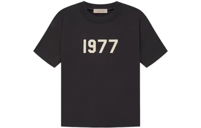 Essentials Fear Of God  Ss22 1977 Logo Tee 'iron' In Black