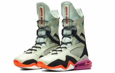 Nike (wmns)  Air Max Box 'spruce Aura' In Green