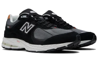New Balance Unisex 2002r