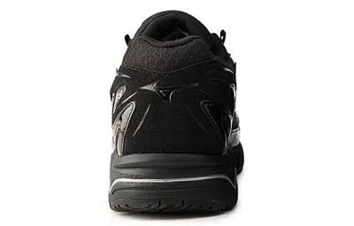 Mizuno Wave Solar 'black'