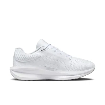 Nike Winflo 11 Womens Road Running Shoes In White