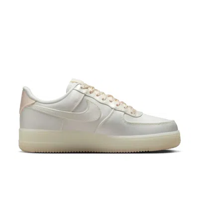 Nike Air Force 1 '07 Lv8 Sail/sail-barely Orange Hq3762-133 Women's In Neutral