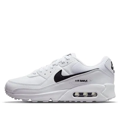 Nike Air Max 90 Sneaker In White