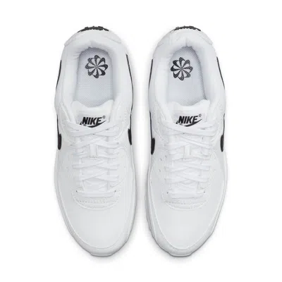 Nike Air Max 90 Sneaker In White