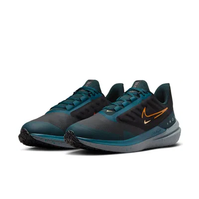 Nike Air Winflo 9 Shield Sneakers In Multi
