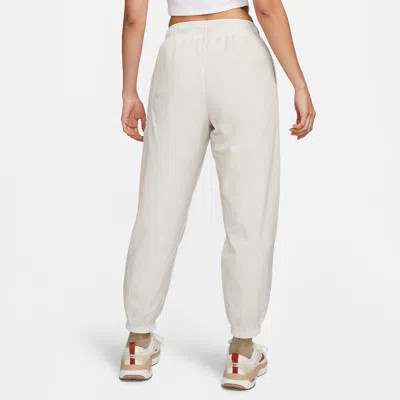 Nike (wmns)  Sportswear Essential Mid-rise Trousers 'white'