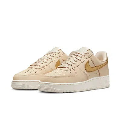 Nike (wmns)  Air Force 1 '07 Essential 'sanddrift Gold' In Brown