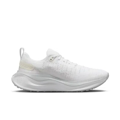 Nike Women's Infinityrn 4 Road Running Shoes (extra Wide) In White