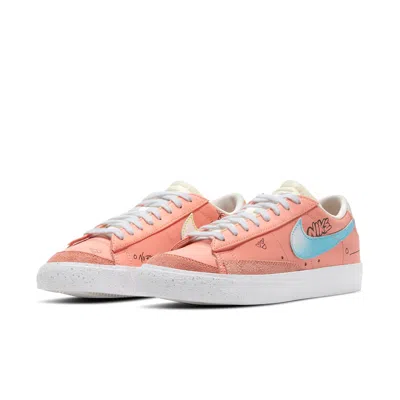 Nike (wmns)  Blazer Low '77 Doodle Yuanyang Swoosh For Pink In Multi