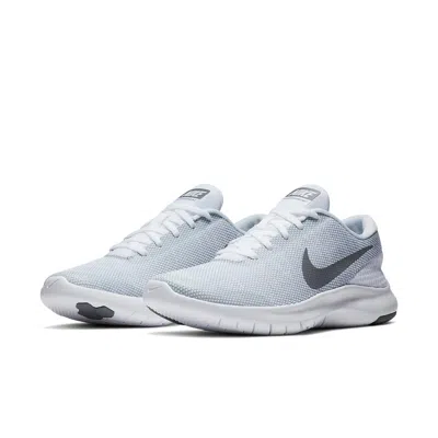 Nike (wmns)  Flex Experience Rn 7 'white' In Gray