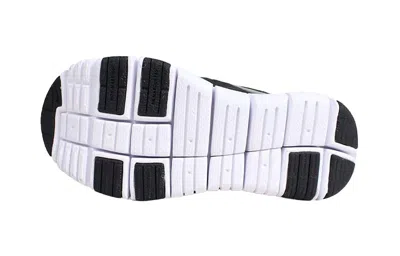 Nike (ps)  Dynamo Free 'black White' In Multi