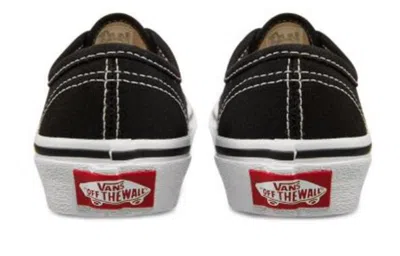 Vans Authentic Plimsolls In Black In Black