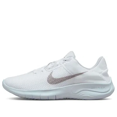 Nike (wmns)  Flex Experience Run 11 'white Silver'