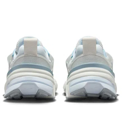 Nike (wmns)  V2k Run 'platinum Tint Grey Blue Tint' In Multi