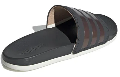 Adidas Originals (wmns) Adidas Adilette Comfort Slides 'stripes Shimmer - Copper Metallic' In Multi