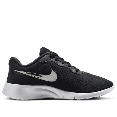 Nike (gs)  Tanjun Se Easyon 'black Smoke Grey Photon Dust Metallic Silver'