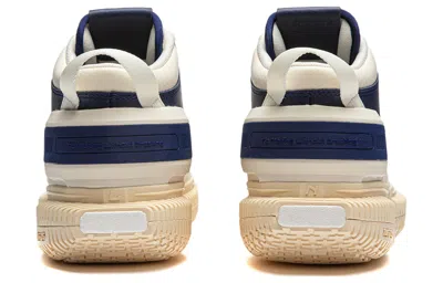 Li-ning Badfive 3 'new School' In Blue