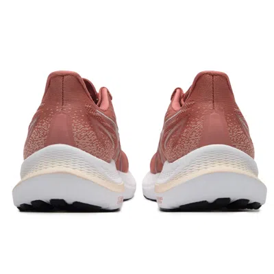 Asics (wmns)  Gt-2000 12 'light Garnet' In Red