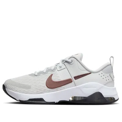 Nike (wmns)  Zoom Bella 6 'photon Dust Smokey Mauve' In Neutral