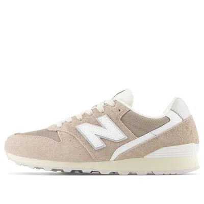 New Balance (wmns)  Nb 996 'cream White' In Neutral