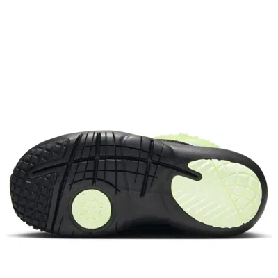 Nike (ps)  Flex Advance Boots 'black Volt' In Multi