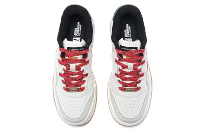 Li-ning (wmns)  Future C1 'white Red Green'