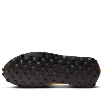 Nike Ld-1000 Sneaker In Orange