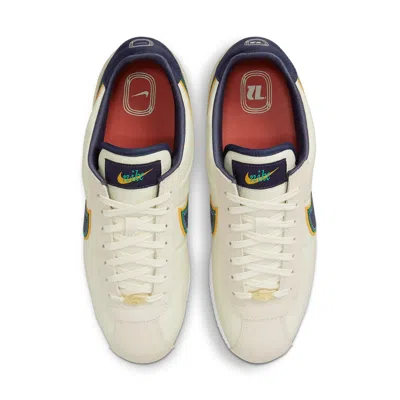 Nike Cortez Basic Prem Sneakers In Neutral