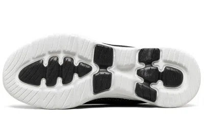 Skechers (wmns)  Go Walk 5 Running Shoes Black