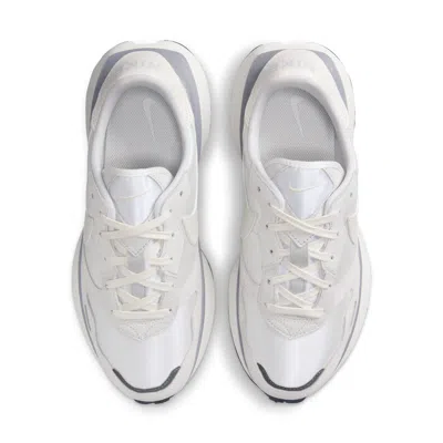 Nike Women's Phoenix Waffle Shoes In White