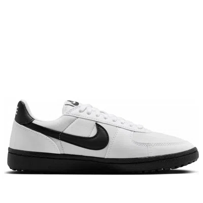 Nike Field General Sneaker In White