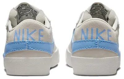 Nike Women's Low Shoe W Blazer Low 77 Jumbo Light Bone/university Blue/phantom In White