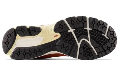 New Balance 2002r Trainers