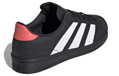 Adidas Originals (wmns) Adidas Superstar 82 'black White Scarlet'