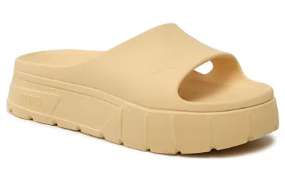 Puma Mayze Stack Injex "light Straw" Slides In Yellow