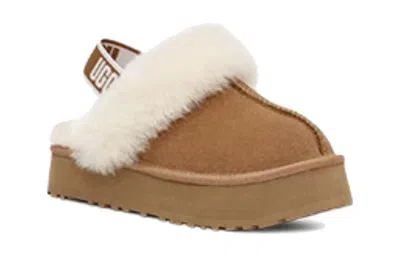 Ugg Funkette Platform Mules In Brown