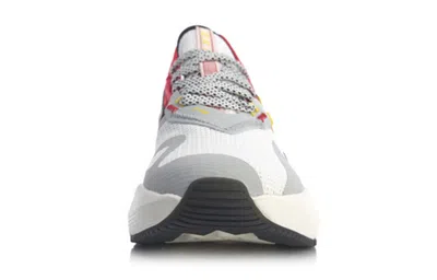 Li-ning (wmns)  Beyond 'white Red Yellow'