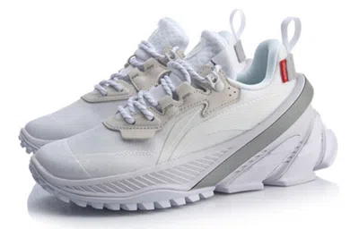 Li-ning (wmns)  Bull In White